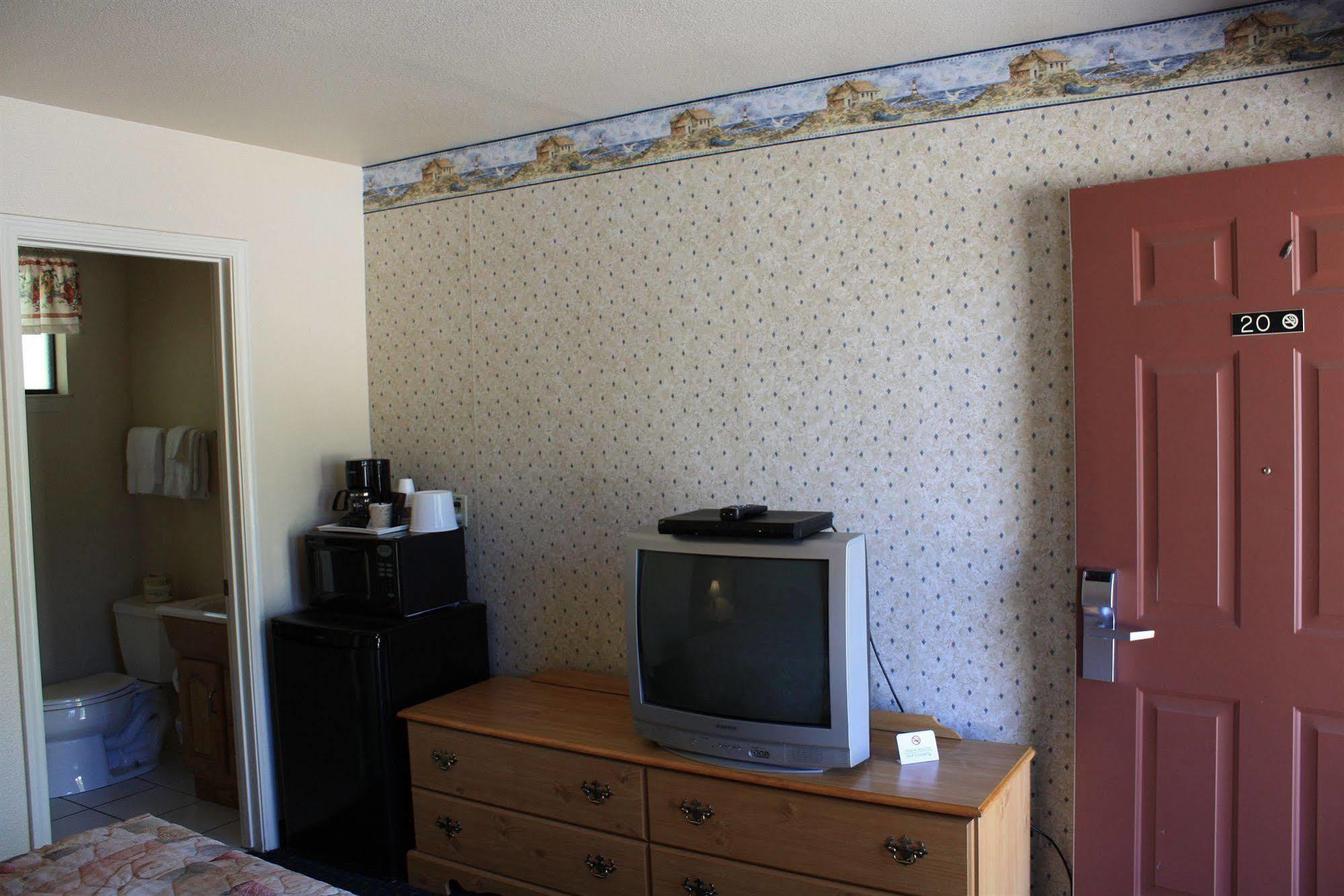 Mother Lode Motel Плейсървил Екстериор снимка